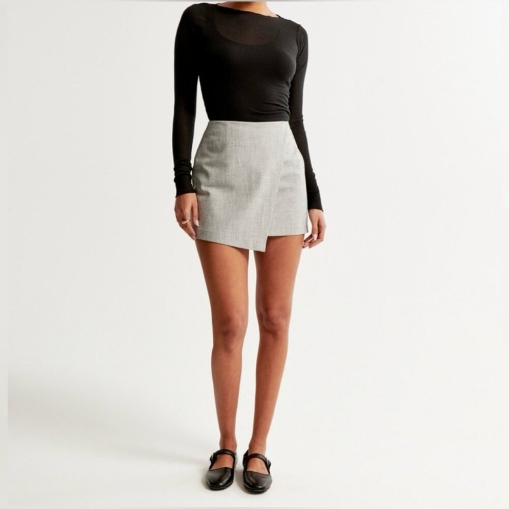 Abercrombie & Fitch Scarlett Linen-Blend Wrap Mini Skort in Cream Size M NWT